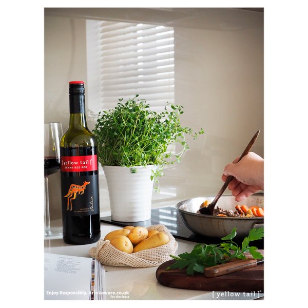 Yellow Tail Jammy Red Roo 6 x 750ml