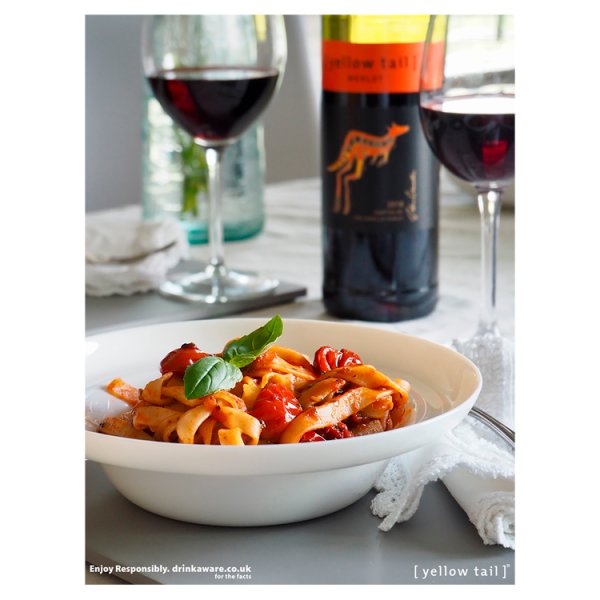 Yellow Tail Merlot Red Wine 6 x 750ml