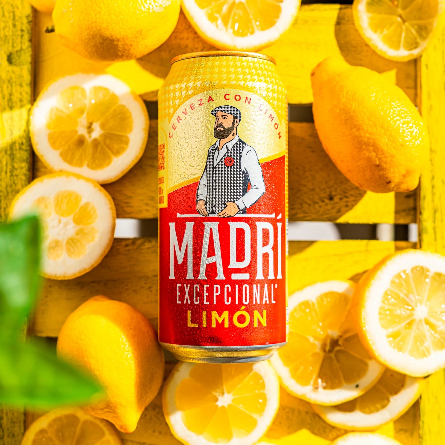 Madri Excepcional Limon Premium Lager Beer Can 24 x 440ml