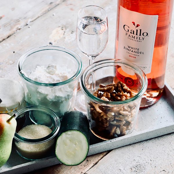 Gallo Family Vineyards White Zinfandel Rosé Wine 6 x 750ml